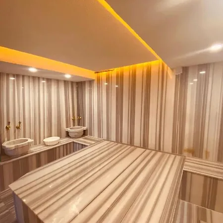 Royal Bosphorus & Hamam 4* Стамбул